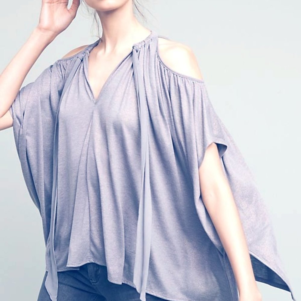 Deletta Tulay Open Cold Shoulder Top